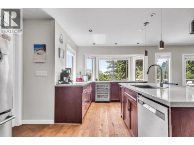 23547 108 Avenue | Maple Ridge British Columbia | Slide Image Eight