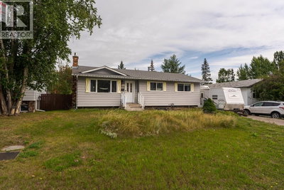 6602 ESSEX Crescent | Prince George British Columbia | Slide Image One