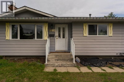 6602 ESSEX Crescent | Prince George British Columbia | Slide Image Four