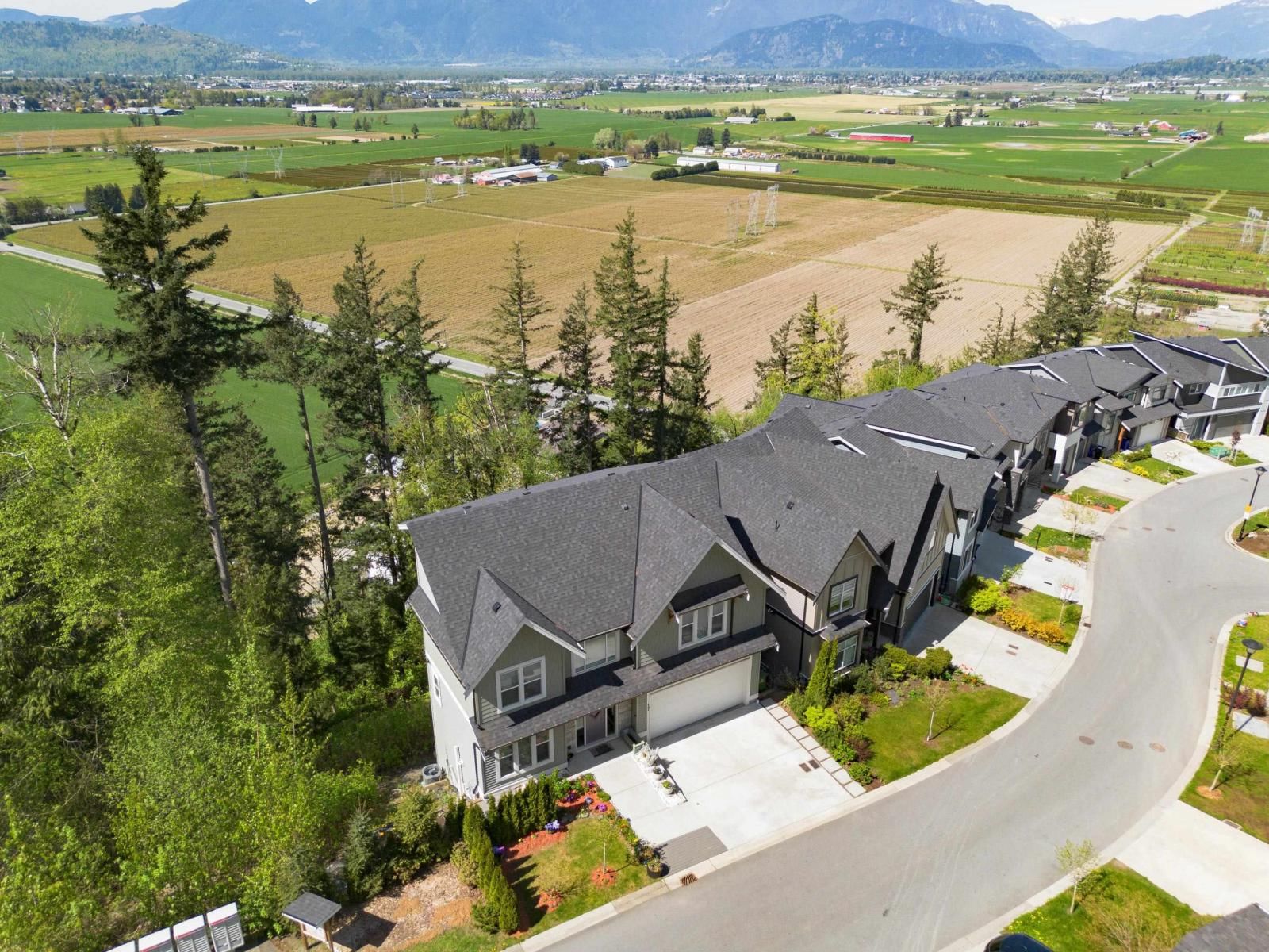 6262 REXFORD Drive, Chilliwack, British Columbia V2R 6B4