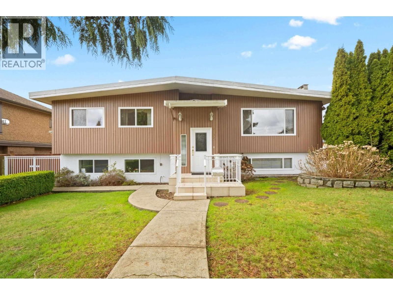 6565 SUMAS Drive Burnaby British Columbia, V5B 2V1 - 7 Bedrooms Home For Sale