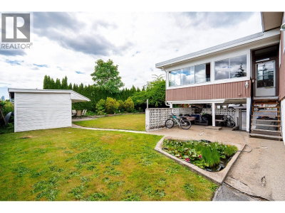 6565 SUMAS Drive | Burnaby British Columbia | Slide Image Fifteen