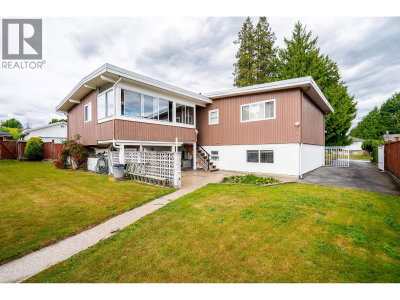 6565 SUMAS Drive | Burnaby British Columbia | Slide Image Sixteen