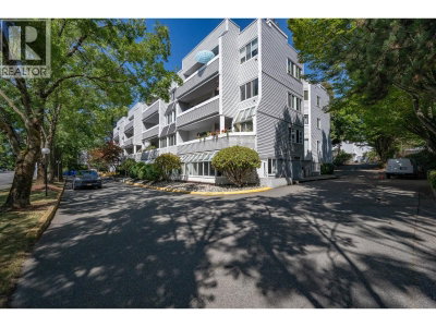 7431 BLUNDELL Road | Richmond British Columbia | Slide Image One