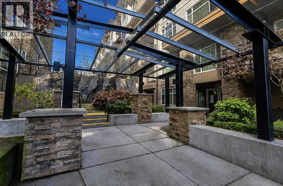 2465 WILSON Avenue | Port Coquitlam British Columbia | Slide Image Three