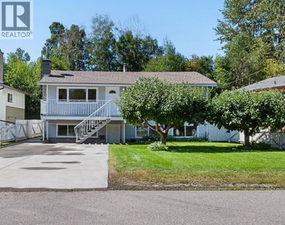 2335 ROYAL Crescent | Prince George British Columbia | Slide Image One