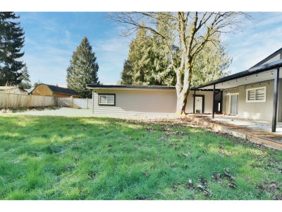 20572 43 Avenue | Langley British Columbia | Slide Image Twenty-two