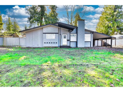 20572 43 Avenue | Langley British Columbia | Slide Image Thirty-six