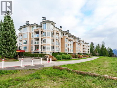 3629 DEERCREST Drive | North Vancouver British Columbia | Slide Image Twenty-two