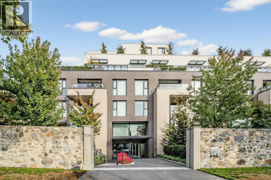 7228 ADERA Street, Vancouver, British Columbia V6P 0H8