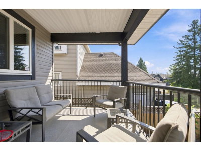 16506 104 Avenue | Surrey British Columbia | Slide Image Eighteen