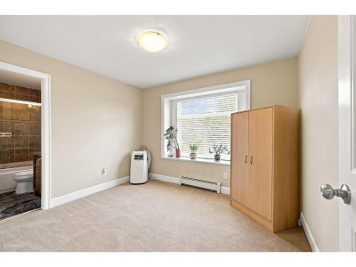 16506 104 Avenue | Surrey British Columbia | Slide Image Twenty-seven