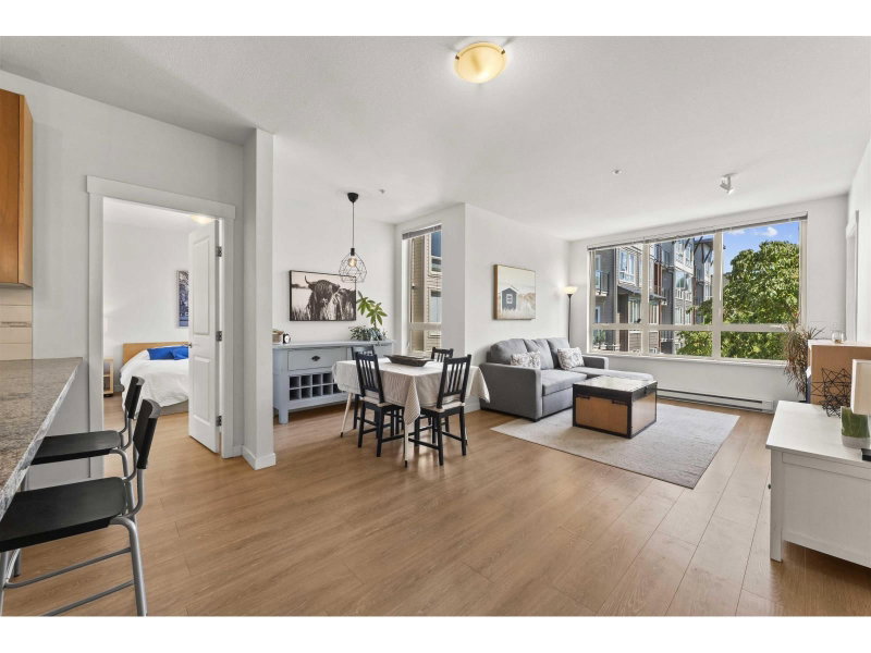 15918 26 Avenue Surrey British Columbia, V3Z 5K3 - 2 Bedrooms Condo For Sale