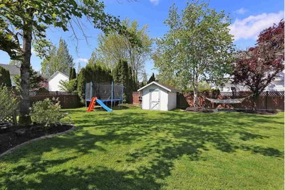 6297 172A Street | Surrey British Columbia | Slide Image Nineteen