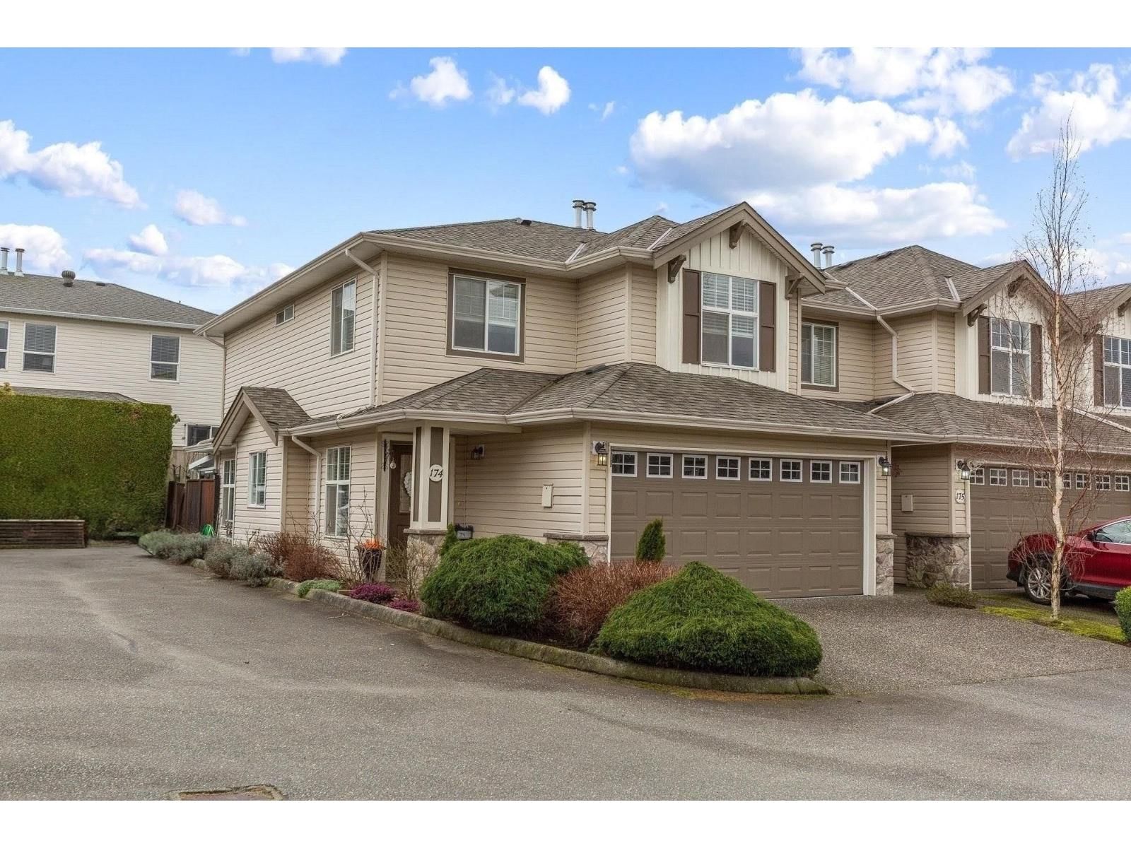 6450 VEDDER Road, Chilliwack, British Columbia V2R 5N7