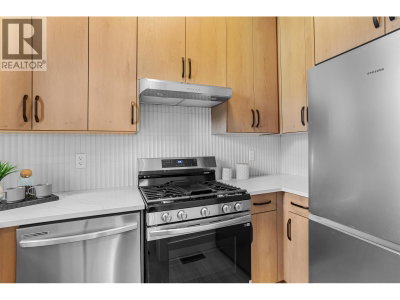 13605 231 Street | Maple Ridge British Columbia | Slide Image Eleven