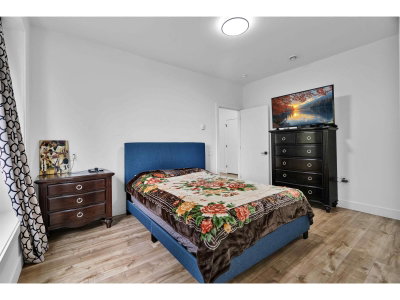 6342 150A Street | Surrey British Columbia | Slide Image Twenty
