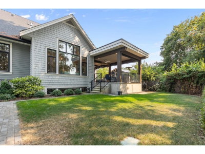 6957 CENTENNIAL Drive | Chilliwack British Columbia | Slide Image Twenty-three