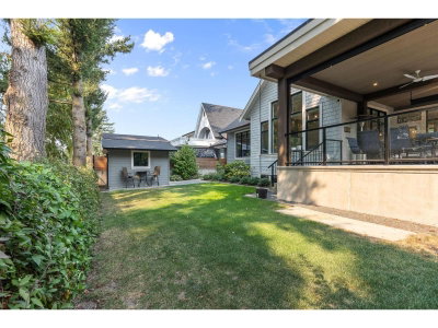 6957 CENTENNIAL Drive | Chilliwack British Columbia | Slide Image Twenty-four