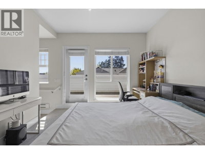 276 62ND Avenue | Vancouver British Columbia | Slide Image Thirteen