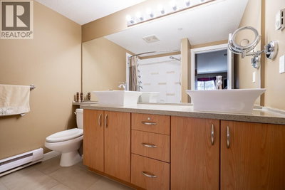 2958 SILVER SPRING Boulevard | Coquitlam British Columbia | Slide Image Twenty
