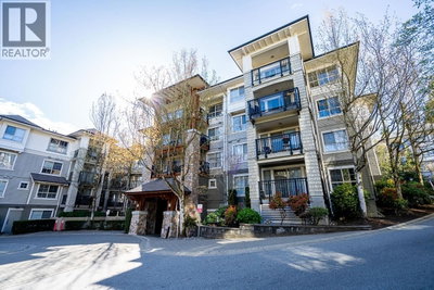 2958 SILVER SPRING Boulevard | Coquitlam British Columbia | Slide Image Four