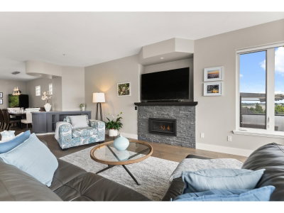 15507 COLUMBIA Avenue | White Rock British Columbia | Slide Image Nine