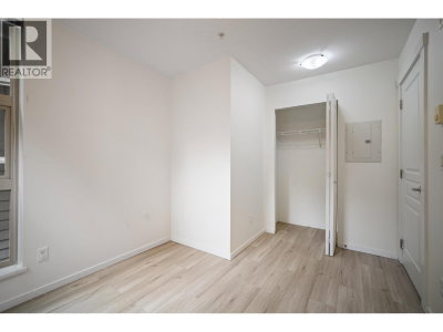 9319 UNIVERSITY Crescent | Burnaby British Columbia | Slide Image Twenty