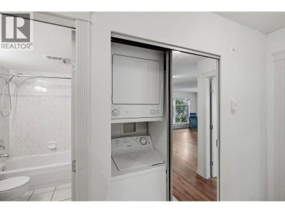 301 MAUDE Road | Port Moody British Columbia | Slide Image Eighteen