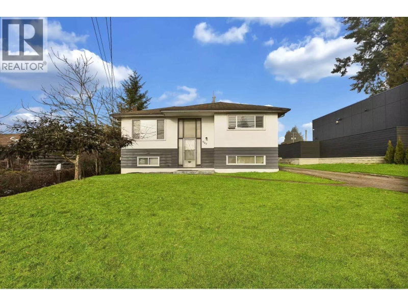 607 ALDERSON Avenue Coquitlam British Columbia, V3K 1T4 - 3 Bedrooms Home For Sale