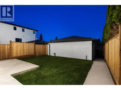 6682 NAPIER Street | Burnaby British Columbia | Slide Image Thirty