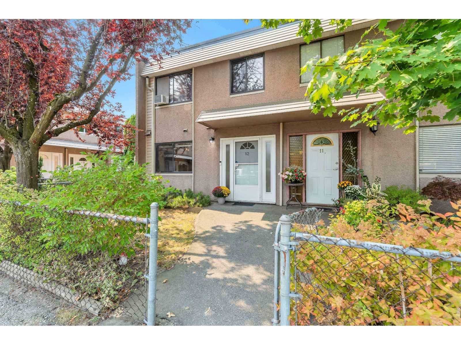 27090 32 Avenue, Langley, British Columbia V4W 3T7