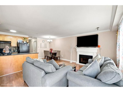 11255 132 Street | Surrey British Columbia | Slide Image Six