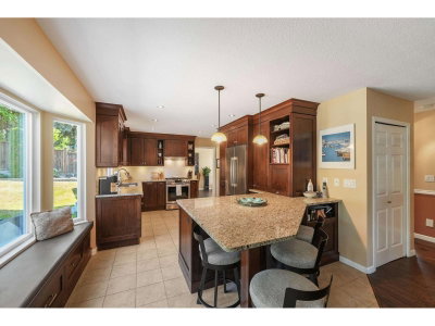 18261 54 Avenue | Surrey British Columbia | Slide Image Eight