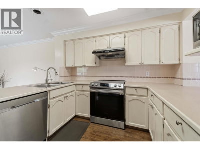 1232 JOHNSON Street | Coquitlam British Columbia | Slide Image Eight