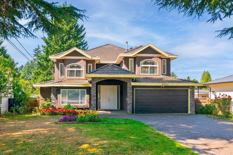 10047 129 Street Surrey British Columbia, V3T 3G6 - 10 Bedrooms Home For Sale