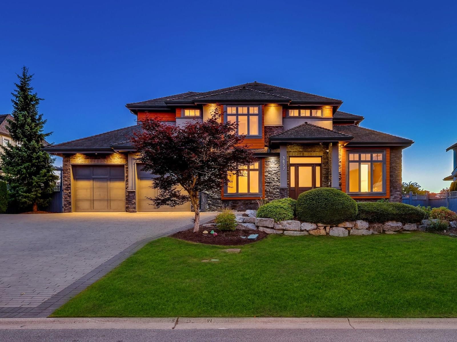 3877 159A Street, Surrey, British Columbia V3Z 0Y3