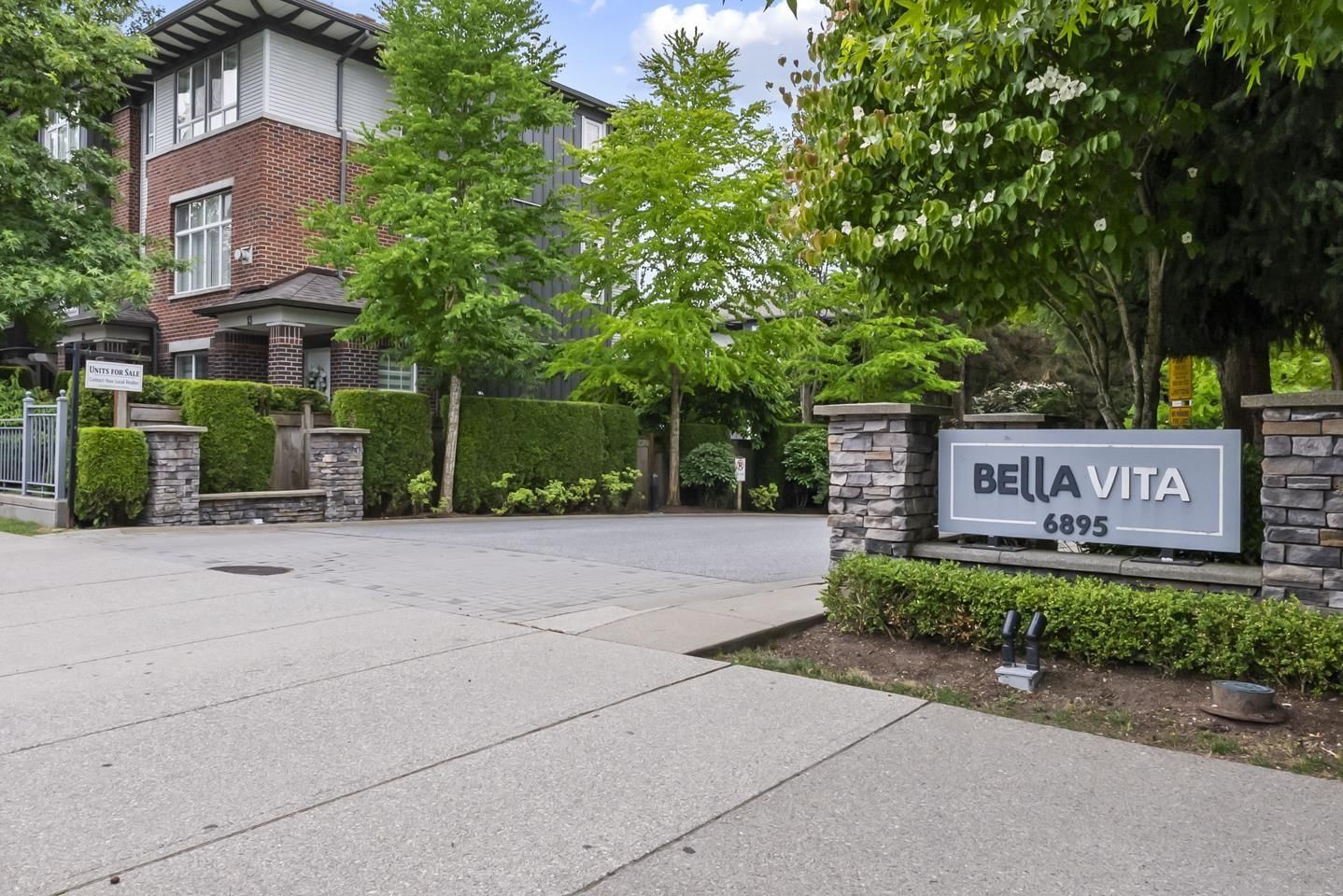 6895 188 Street, Surrey, British Columbia V4N 6M3