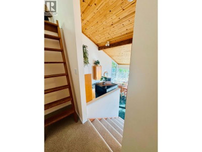3803 CUTLASS Court | Pender Island British Columbia | Slide Image Seventeen