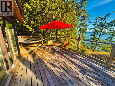 3803 CUTLASS Court | Pender Island British Columbia | Slide Image Twenty-five