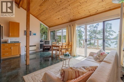 3803 CUTLASS Court | Pender Island British Columbia | Slide Image Eight