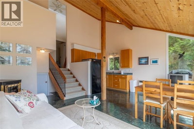 3803 CUTLASS Court | Pender Island British Columbia | Slide Image Nine