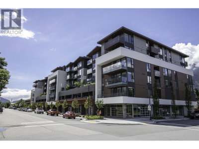 37881 CLEVELAND Avenue | Squamish British Columbia | Slide Image Eleven