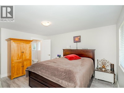 10551 ANAHIM Drive | Richmond British Columbia | Slide Image Ten