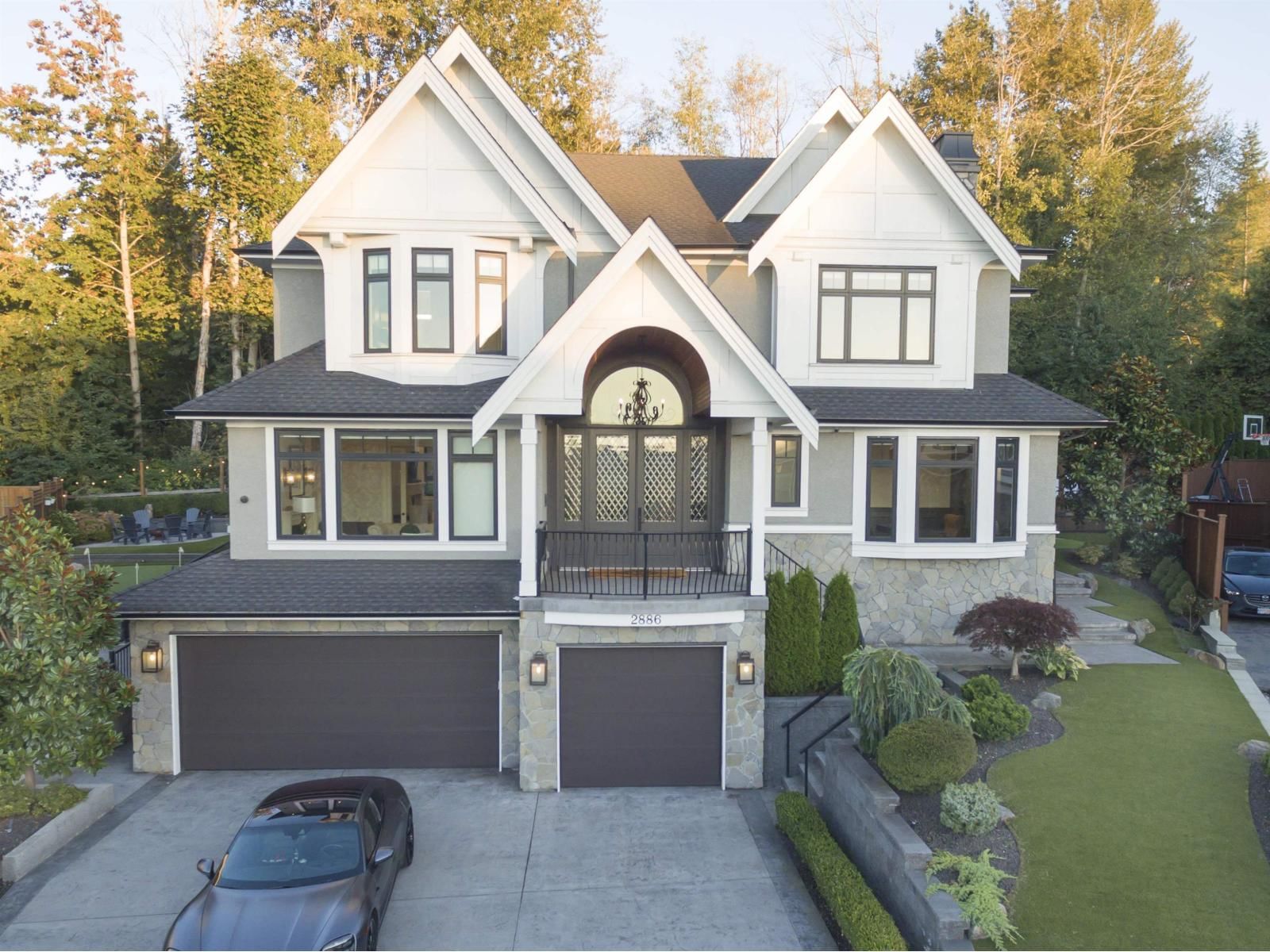 2886 165B Street, Surrey, British Columbia V3Z 0X9