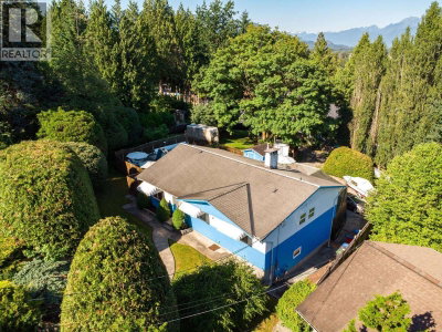 1619 STELLA Place | Port Coquitlam British Columbia | Slide Image Nine