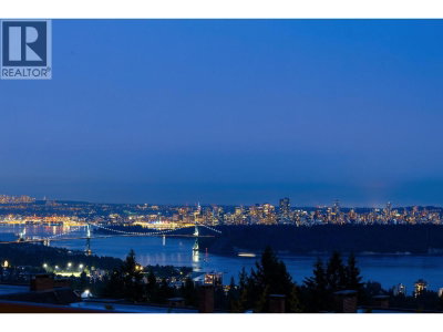 2246 FOLKESTONE Way | West Vancouver British Columbia | Slide Image Thirty-five