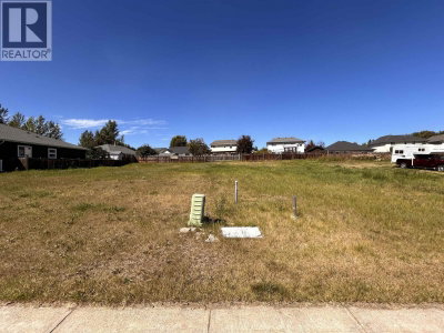 24 NICKEL RIDGE Avenue | Quesnel British Columbia | Slide Image Two