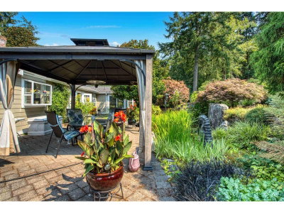17394 28A Avenue | Surrey British Columbia | Slide Image Thirty-three