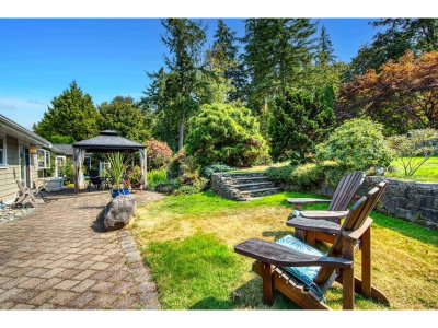 17394 28A Avenue | Surrey British Columbia | Slide Image Thirty-five